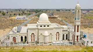 Masjid-e-Ali, Located in Sector-B, DHA Bahawalpur Over 4.4 Kanals with a Capacity to Accommodate 550 Persons.